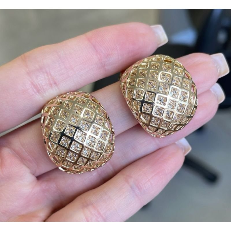 BRINCO ARGOLA TRABALHADA VAZADA-M GOLD