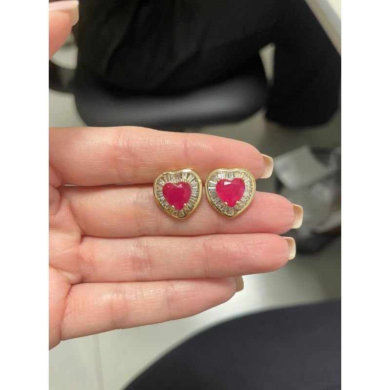 BRINCO CORACAO PEDRA BAGUETE E FUSION