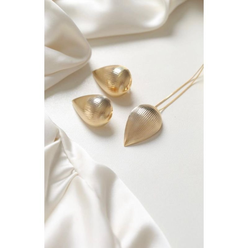 GARGANTILHA GOTA FRISO