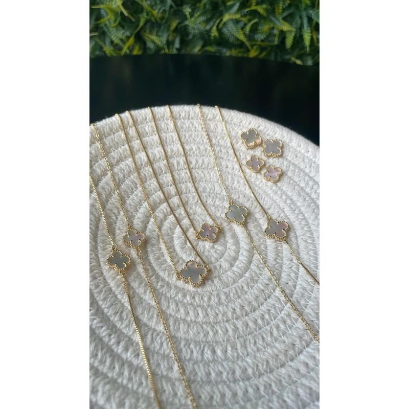 PULSEIRA VENEZIANA TREVO MADREPEROLA M